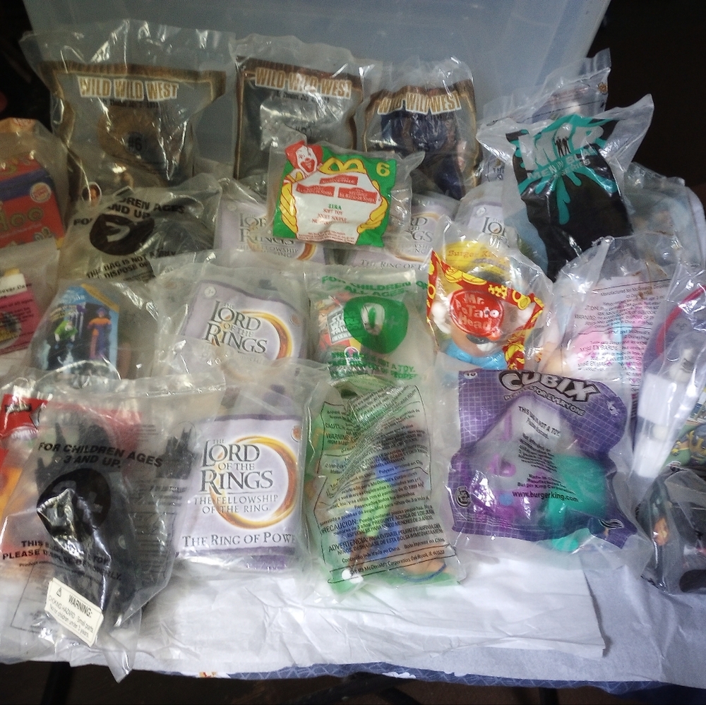 Assorted 70-80's McDonald's Burger King and other restaurant unopened toys